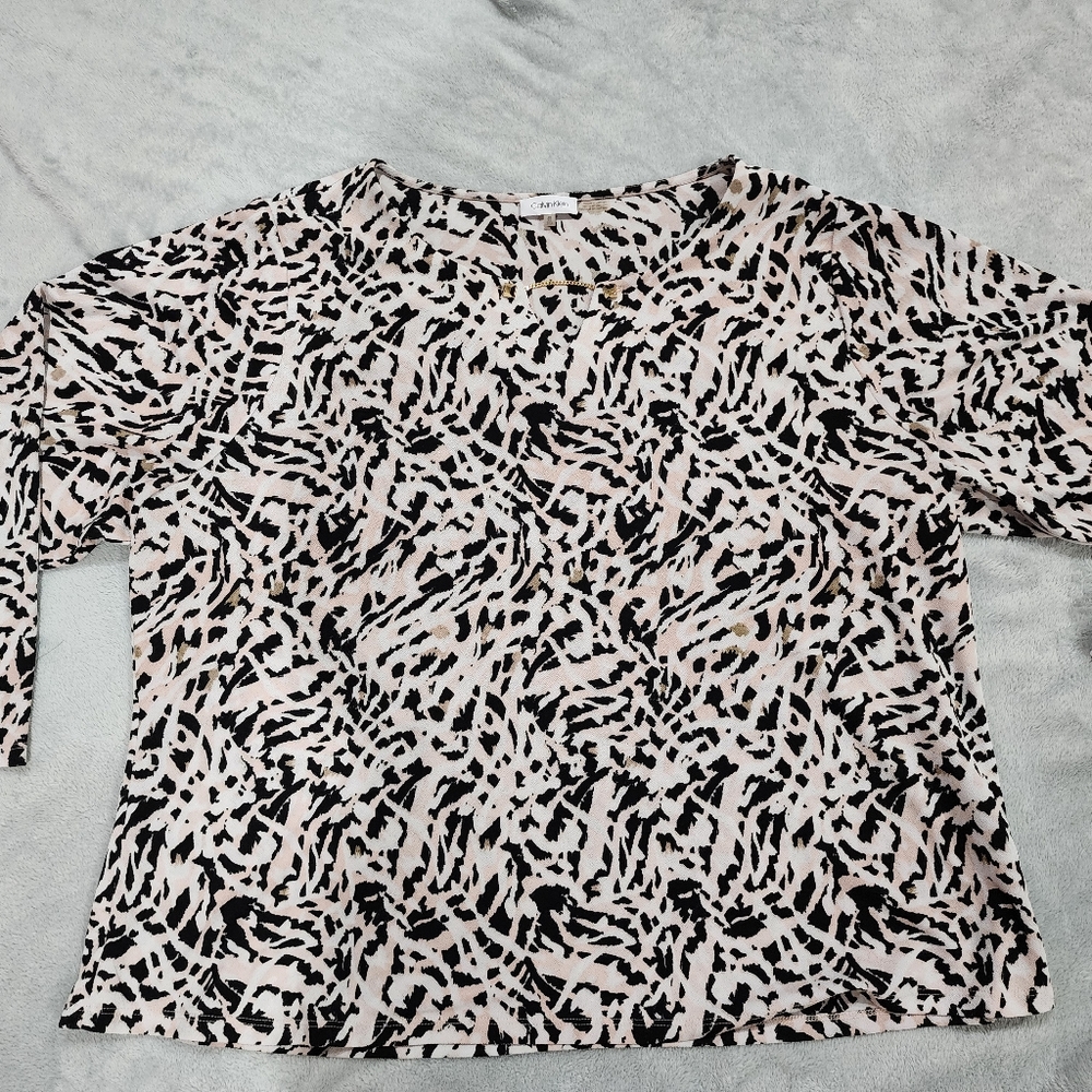 3x Calvin Klein animal print blouse